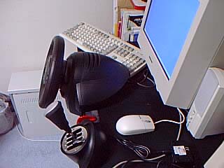 cockpit2.jpg 19kb